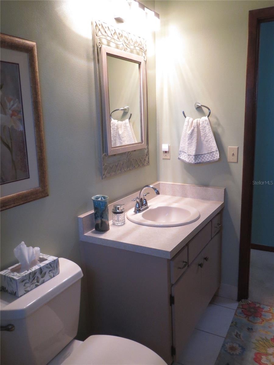 PALM CAY - Residential