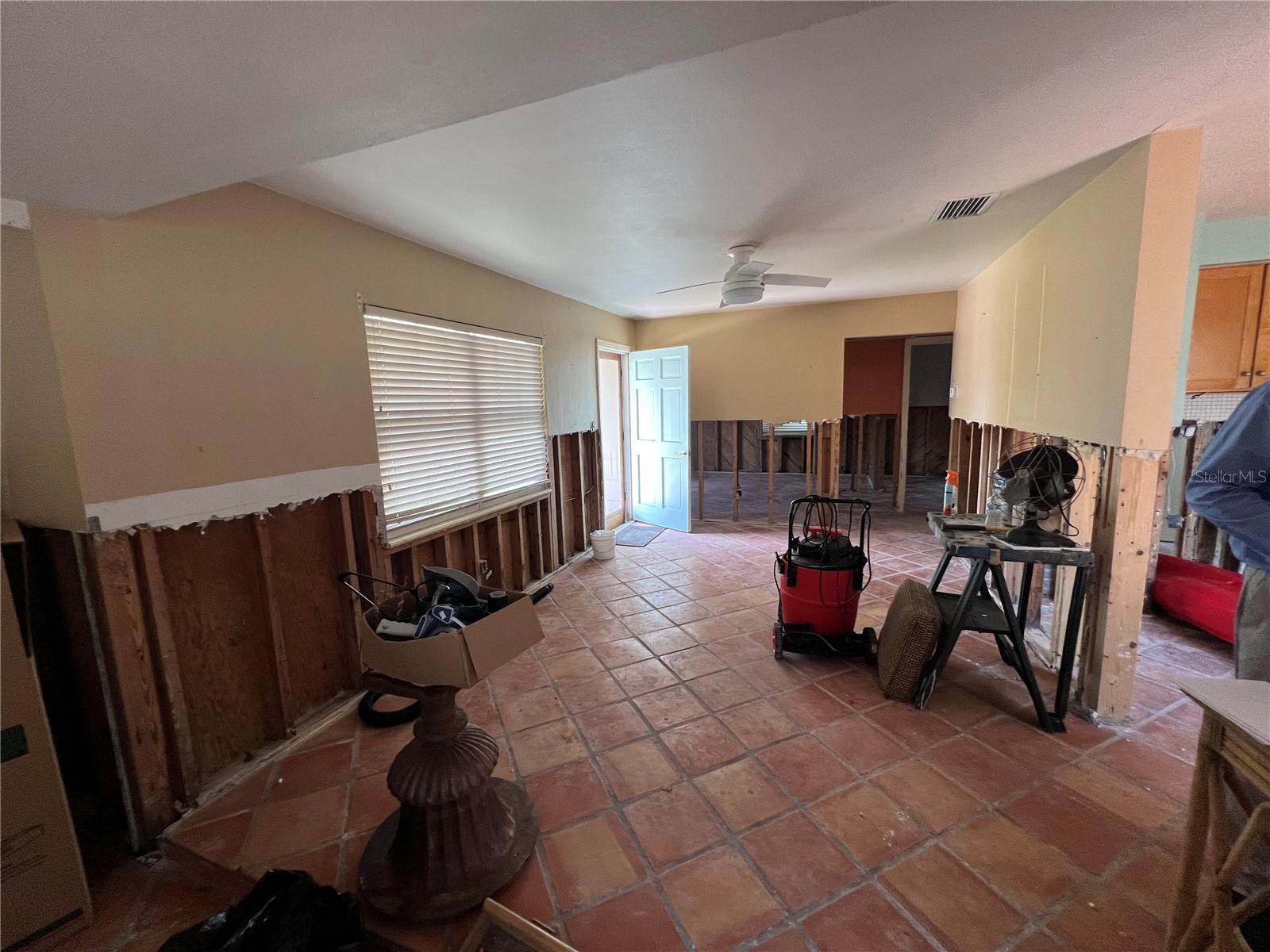 BELLE VISTA BEACH 1ST ADD - Residential