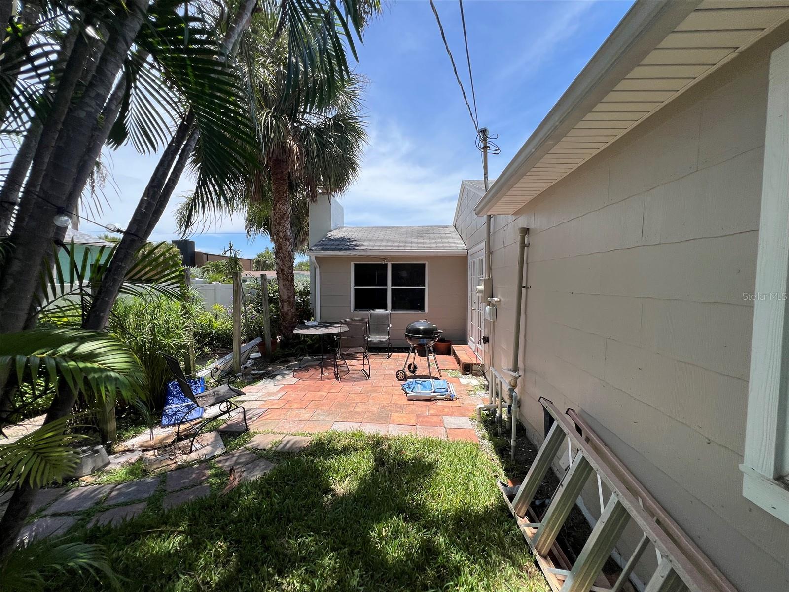 BELLE VISTA BEACH 1ST ADD - Residential