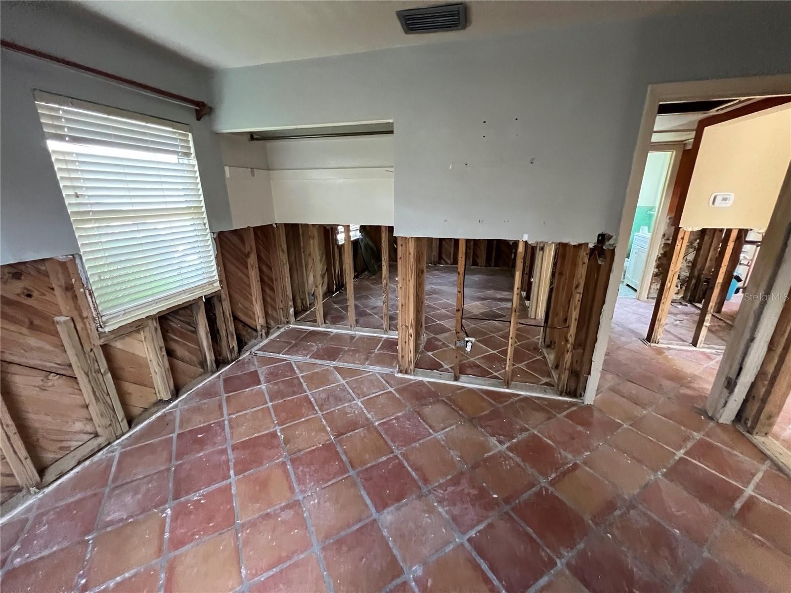 BELLE VISTA BEACH 1ST ADD - Residential