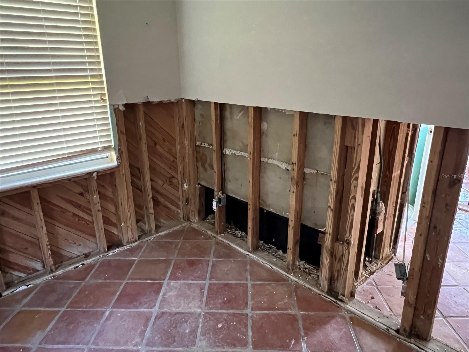 BELLE VISTA BEACH 1ST ADD - Residential