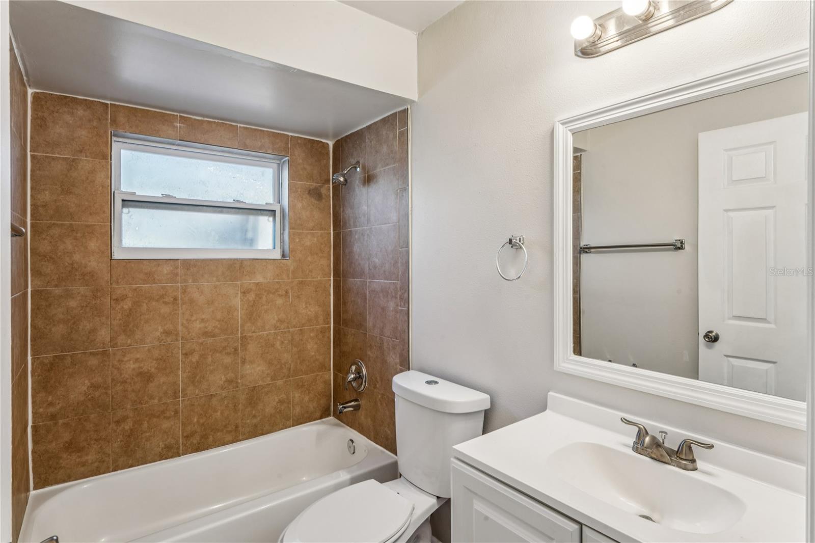 BRENTWOOD ESTATES - Residential