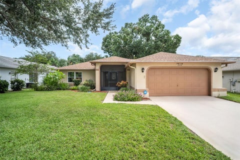 Photo of 3972 Tarpon Pointe Circle, Palm Harbor, FL 34684 (MLS # TB8549067)
