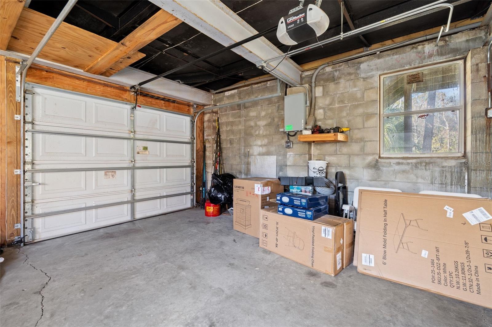 WEEKI WACHEE GARDENS - Residential