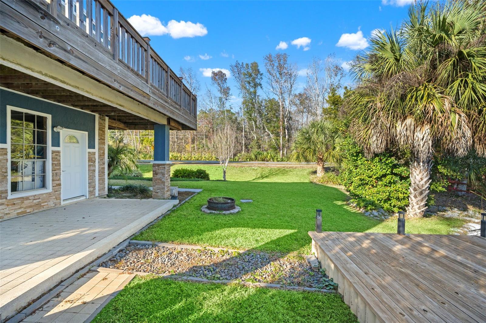 WEEKI WACHEE GARDENS - Residential