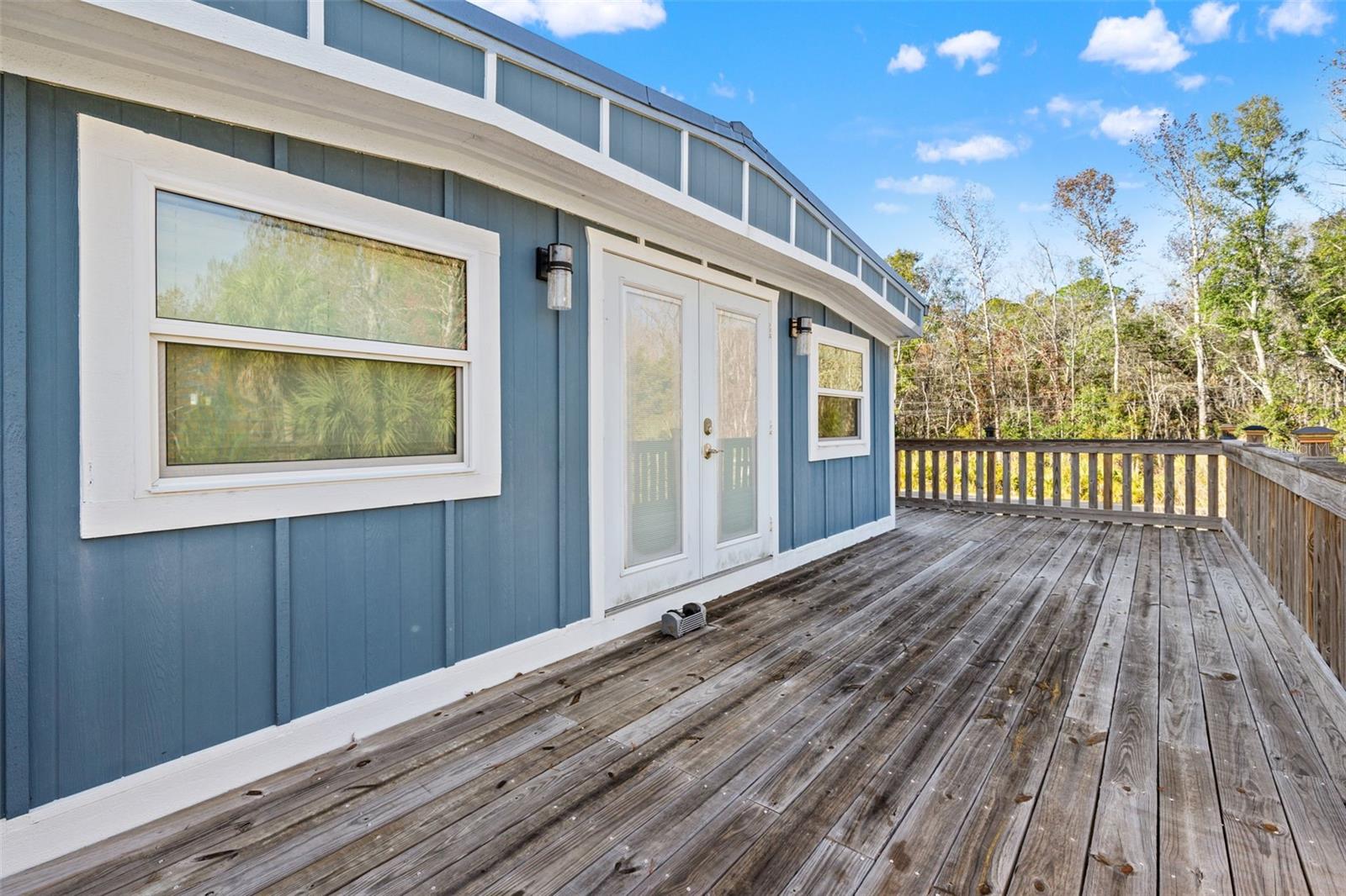 WEEKI WACHEE GARDENS - Residential