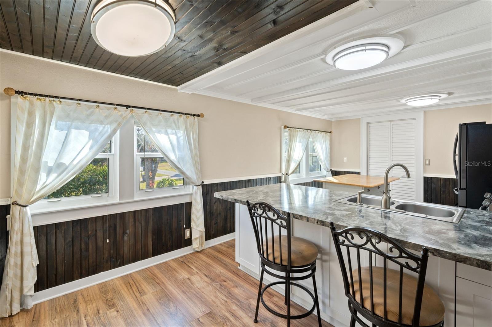 WEEKI WACHEE GARDENS - Residential