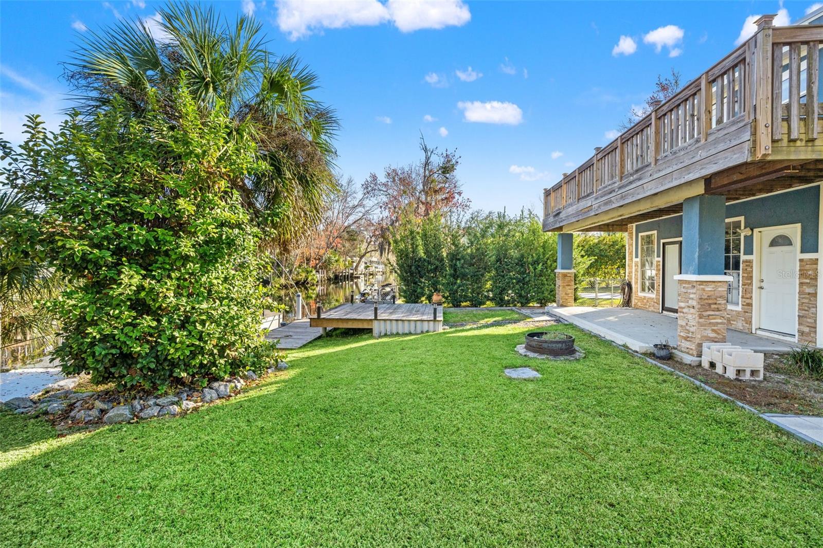 WEEKI WACHEE GARDENS - Residential