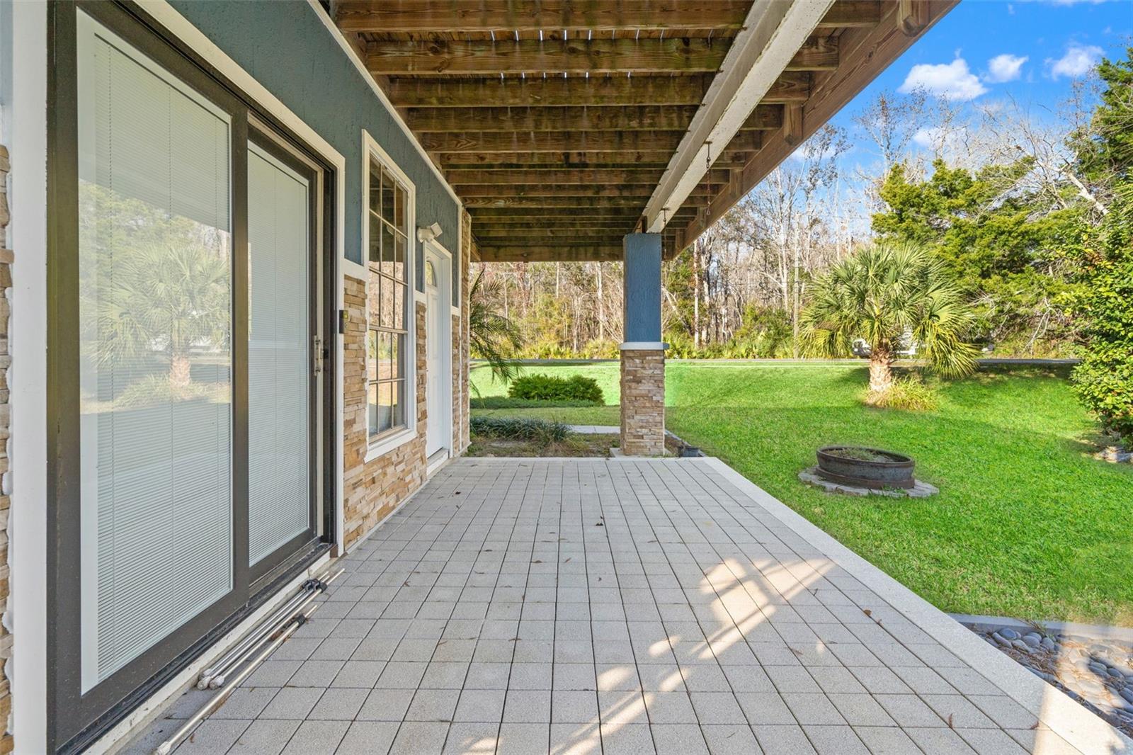 WEEKI WACHEE GARDENS - Residential