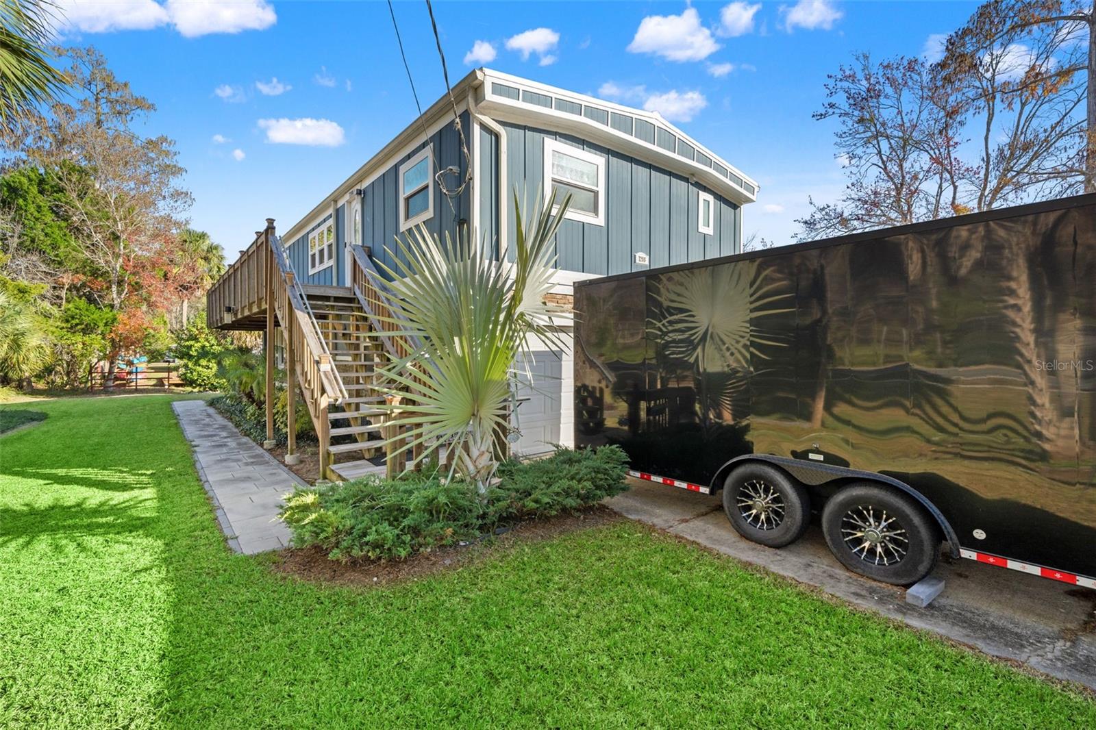 WEEKI WACHEE GARDENS - Residential