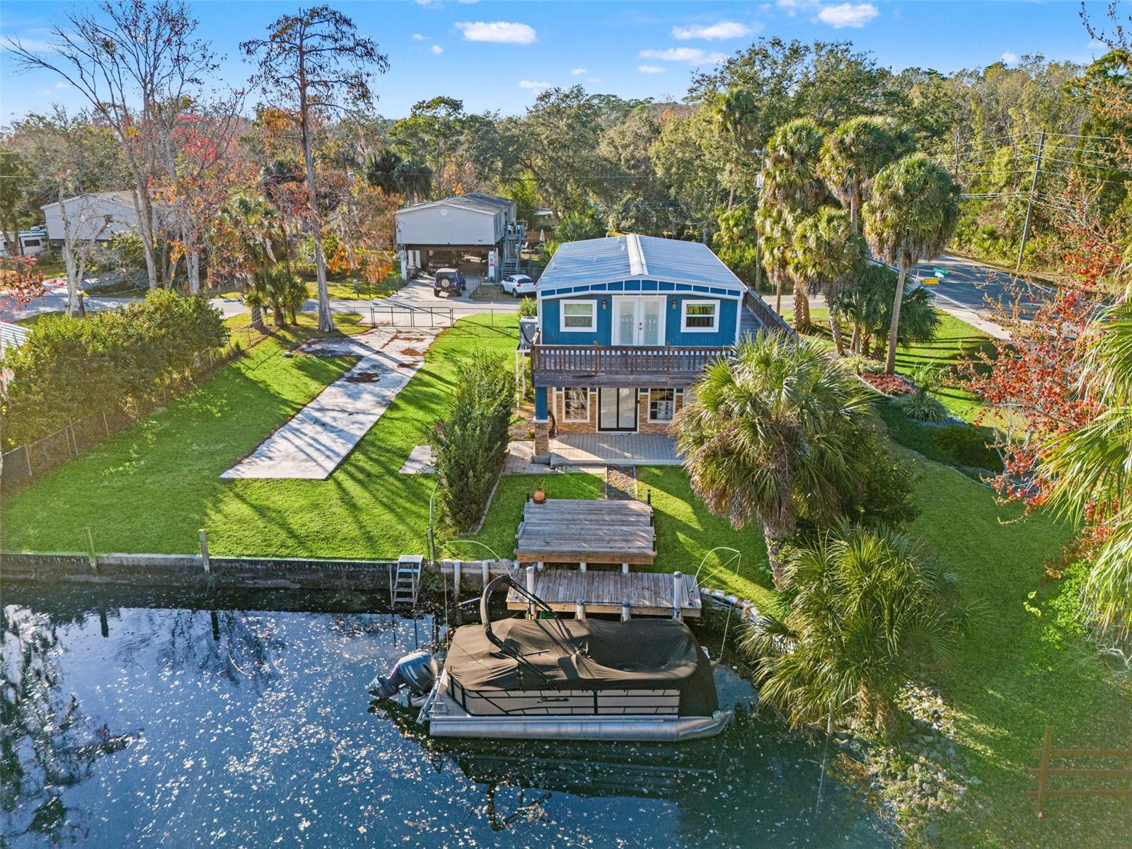 WEEKI WACHEE GARDENS - Residential