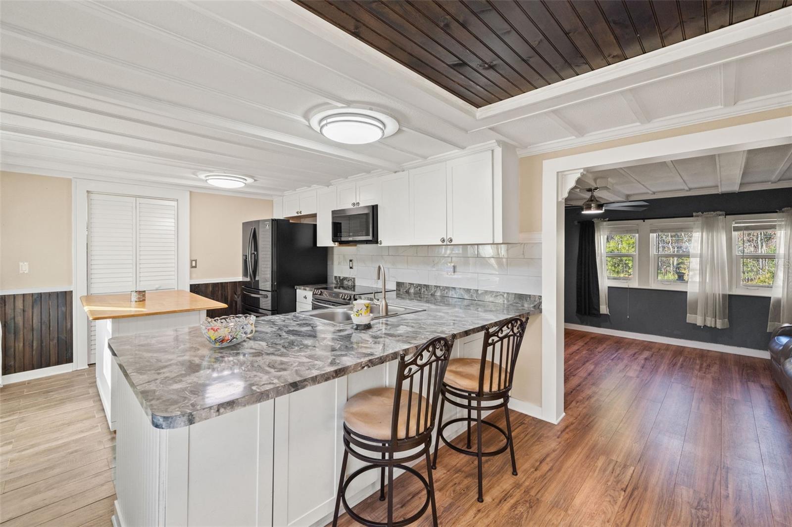 WEEKI WACHEE GARDENS - Residential