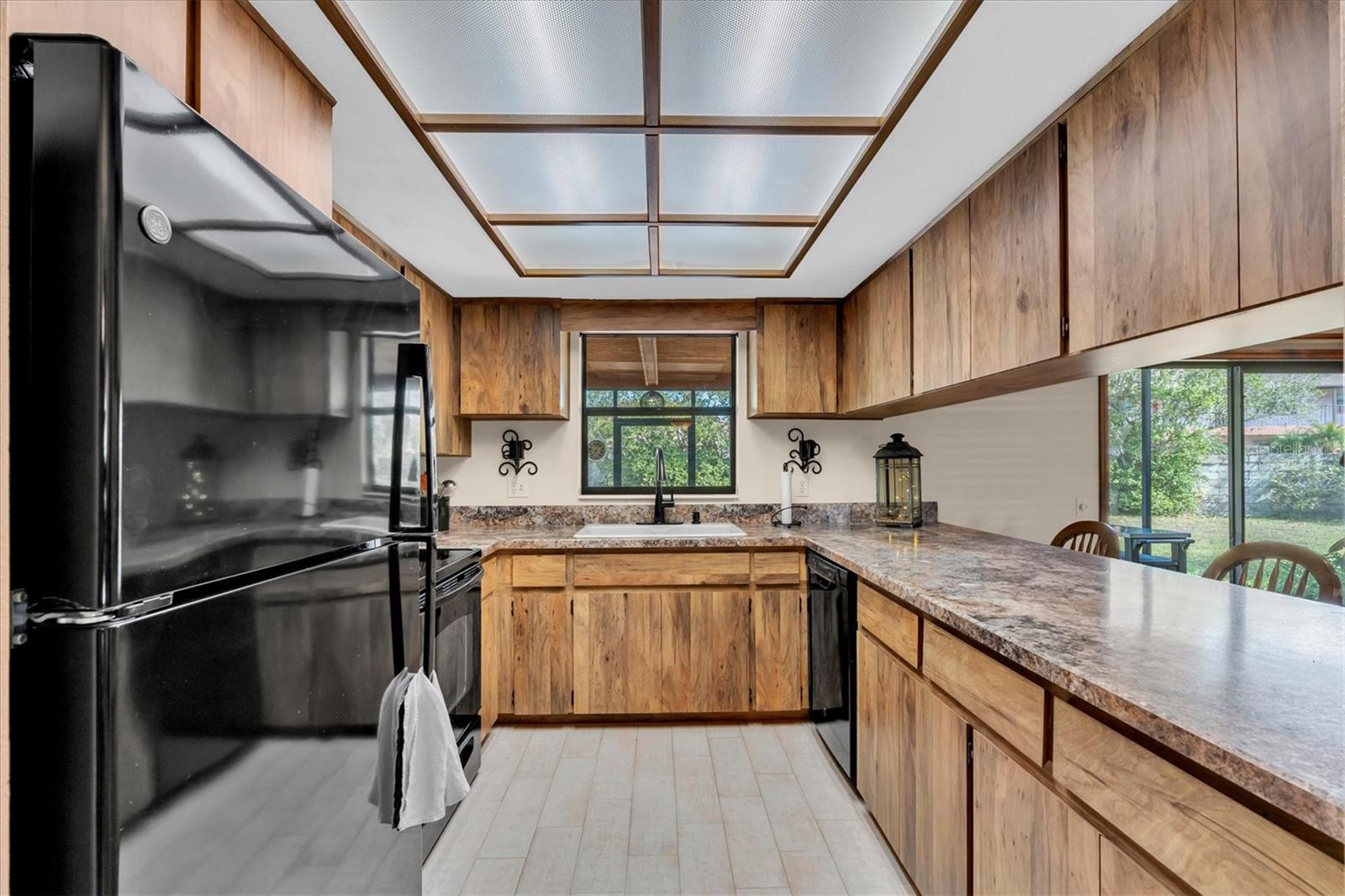 HEATHER HILLS - Residential