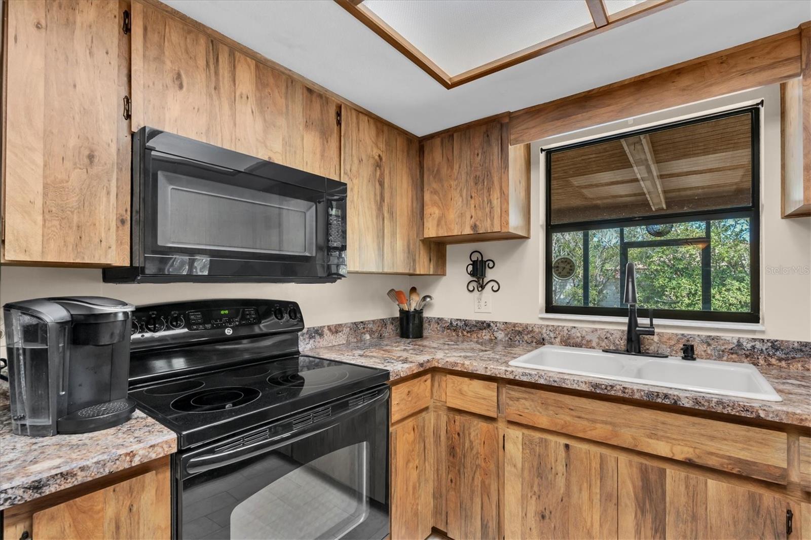 HEATHER HILLS - Residential