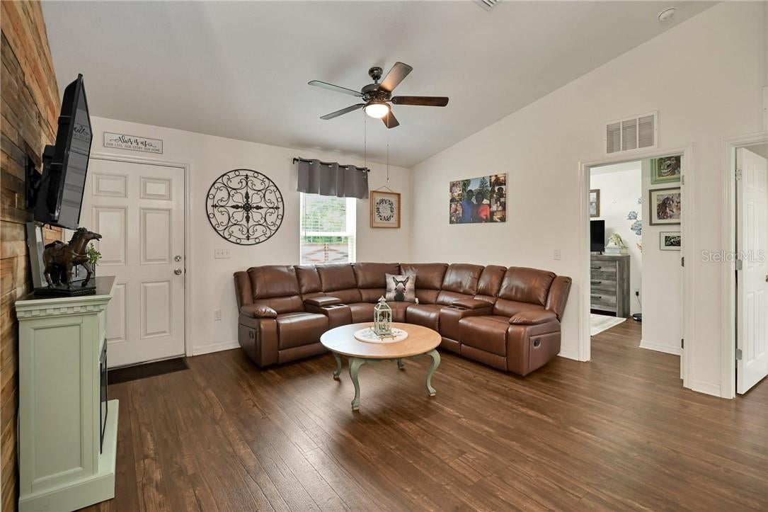 5489 NW 54TH PLACE - Photo 4