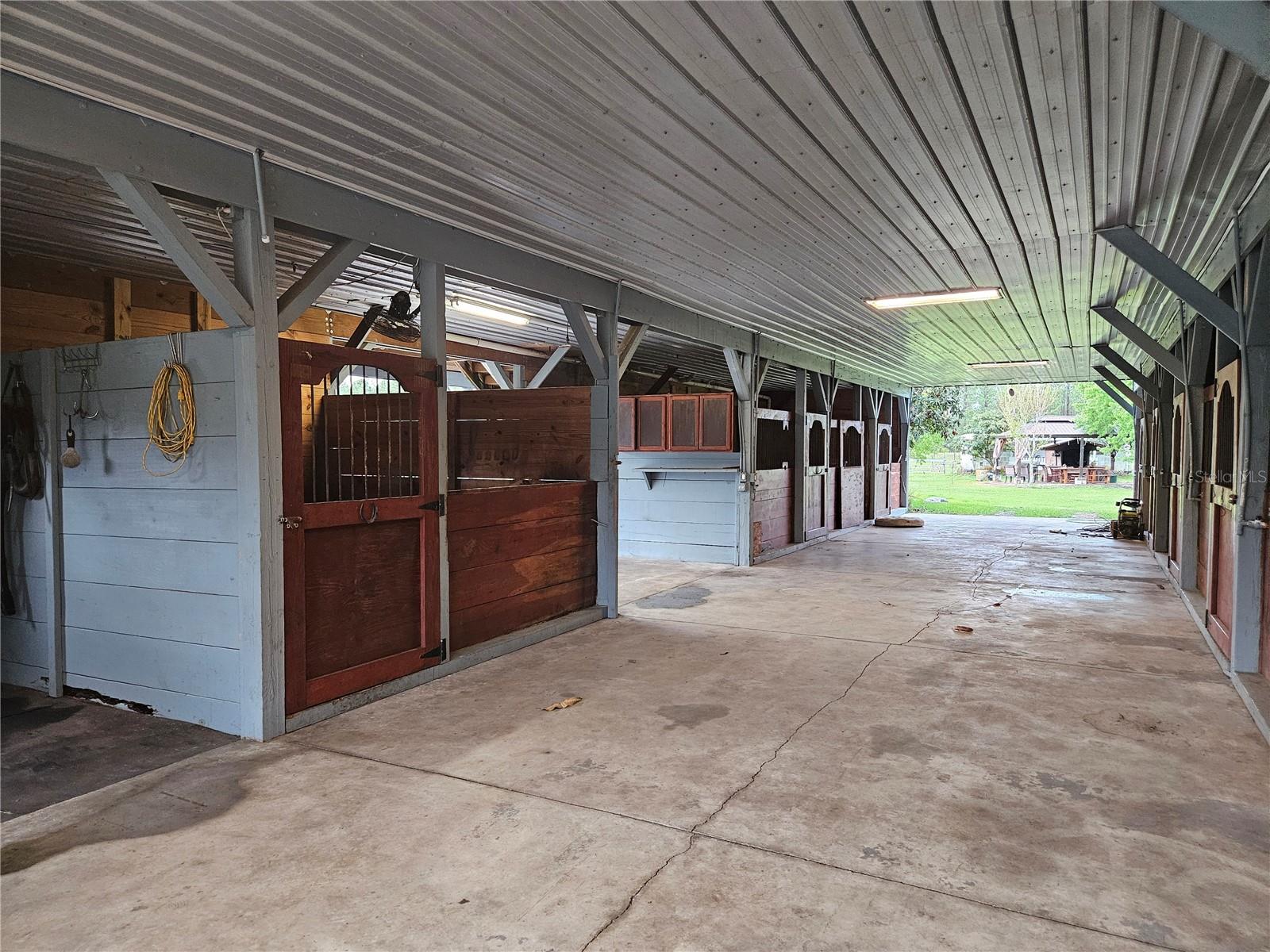 A & K FARMS - Residential