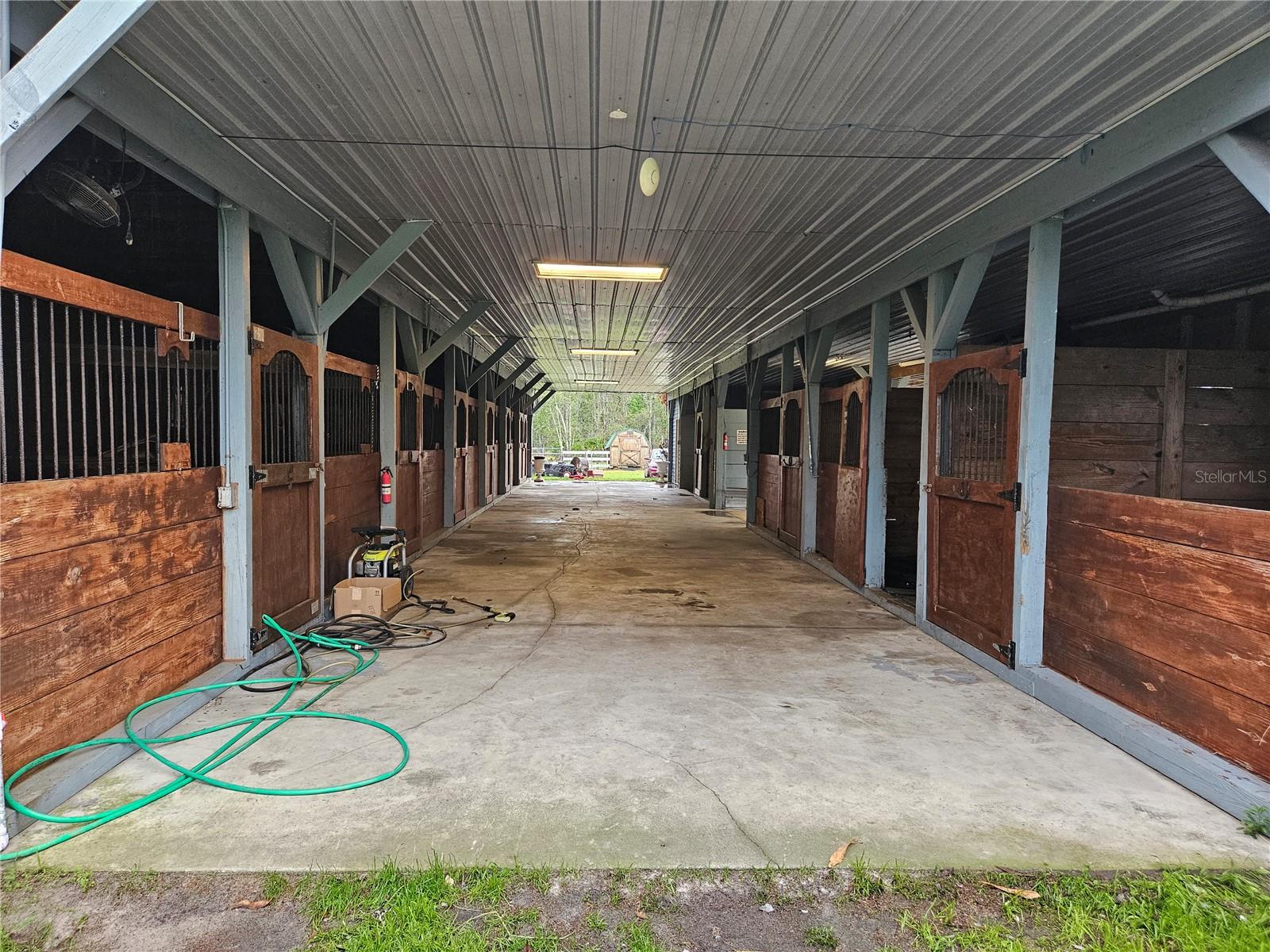 A & K FARMS - Residential