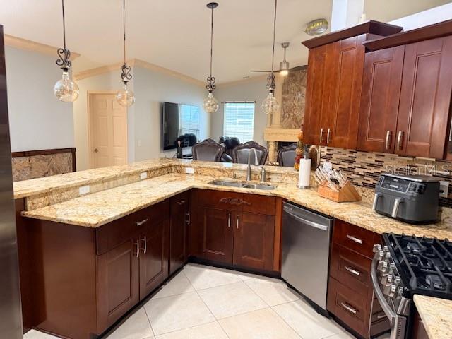 CROSS CREEK PRCL D PH 1 - Residential Lease