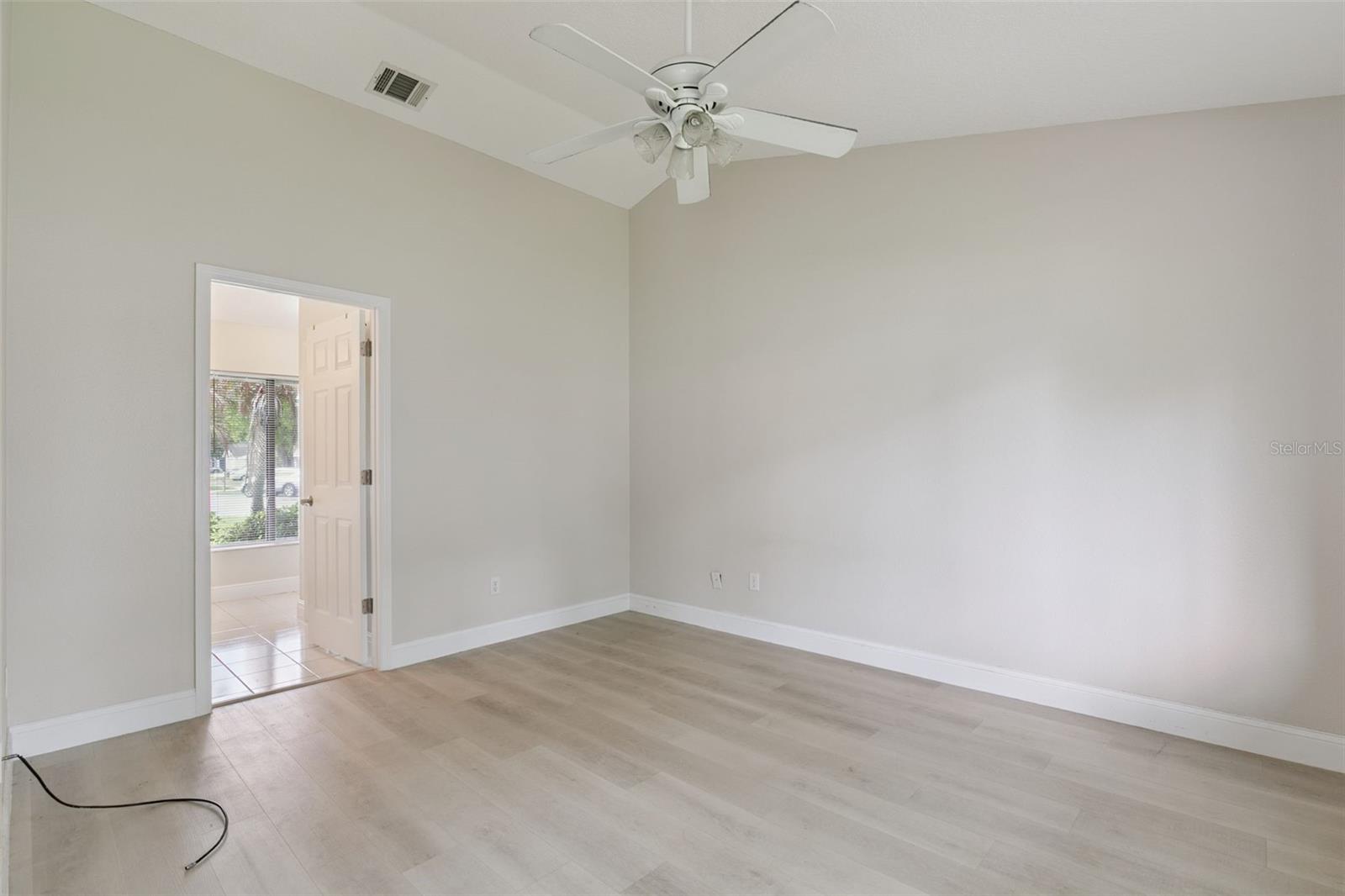 WOOD GREEN - Residential