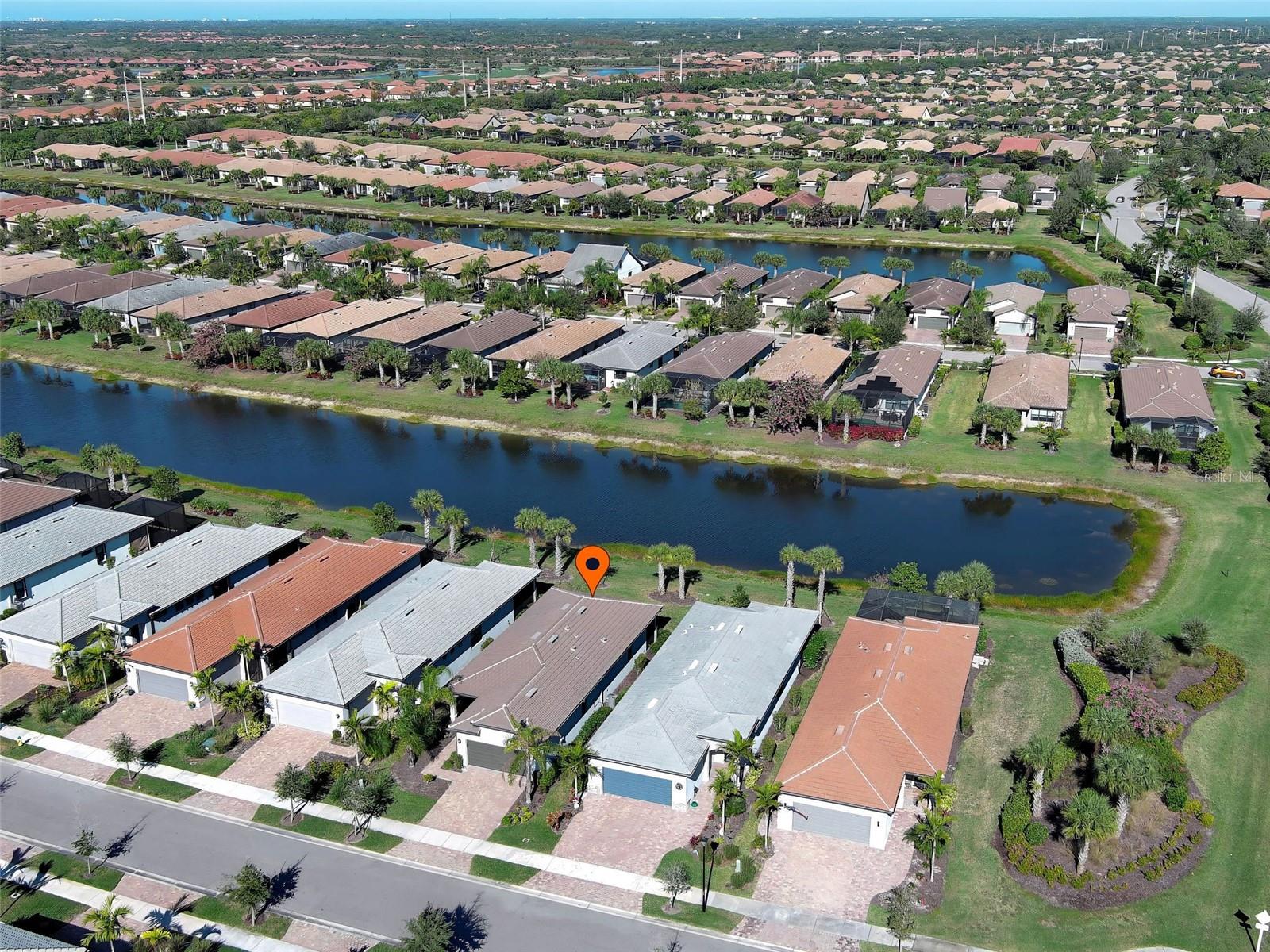 ISLANDWALK/THE WEST VLGS PH 6 - Residential