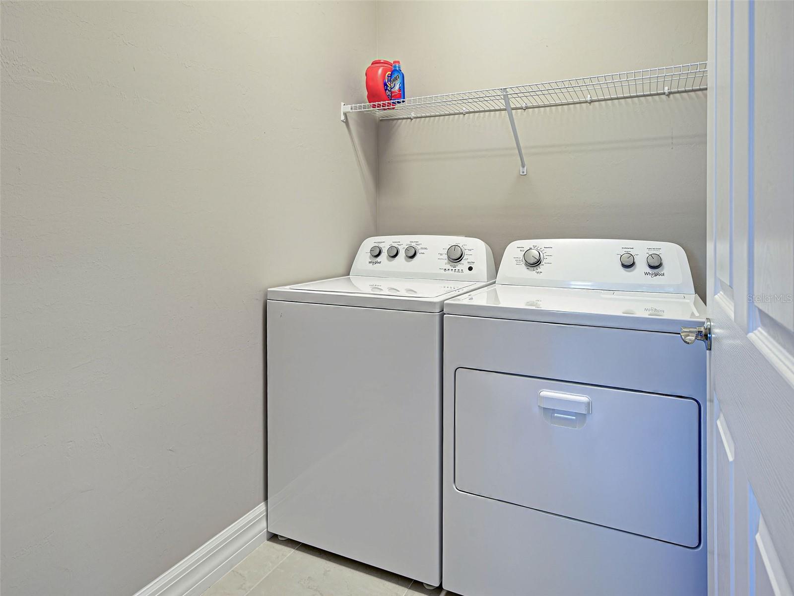 ISLANDWALK/THE WEST VLGS PH 6 - Residential