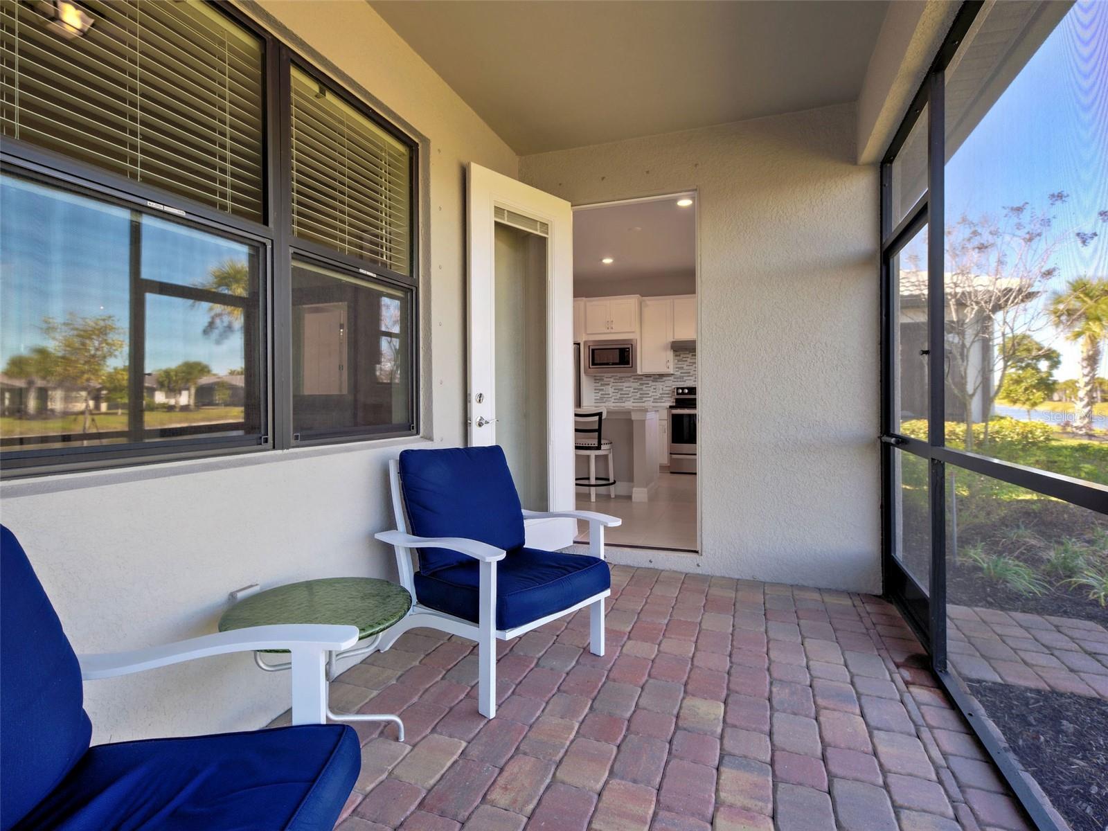 ISLANDWALK/THE WEST VLGS PH 6 - Residential