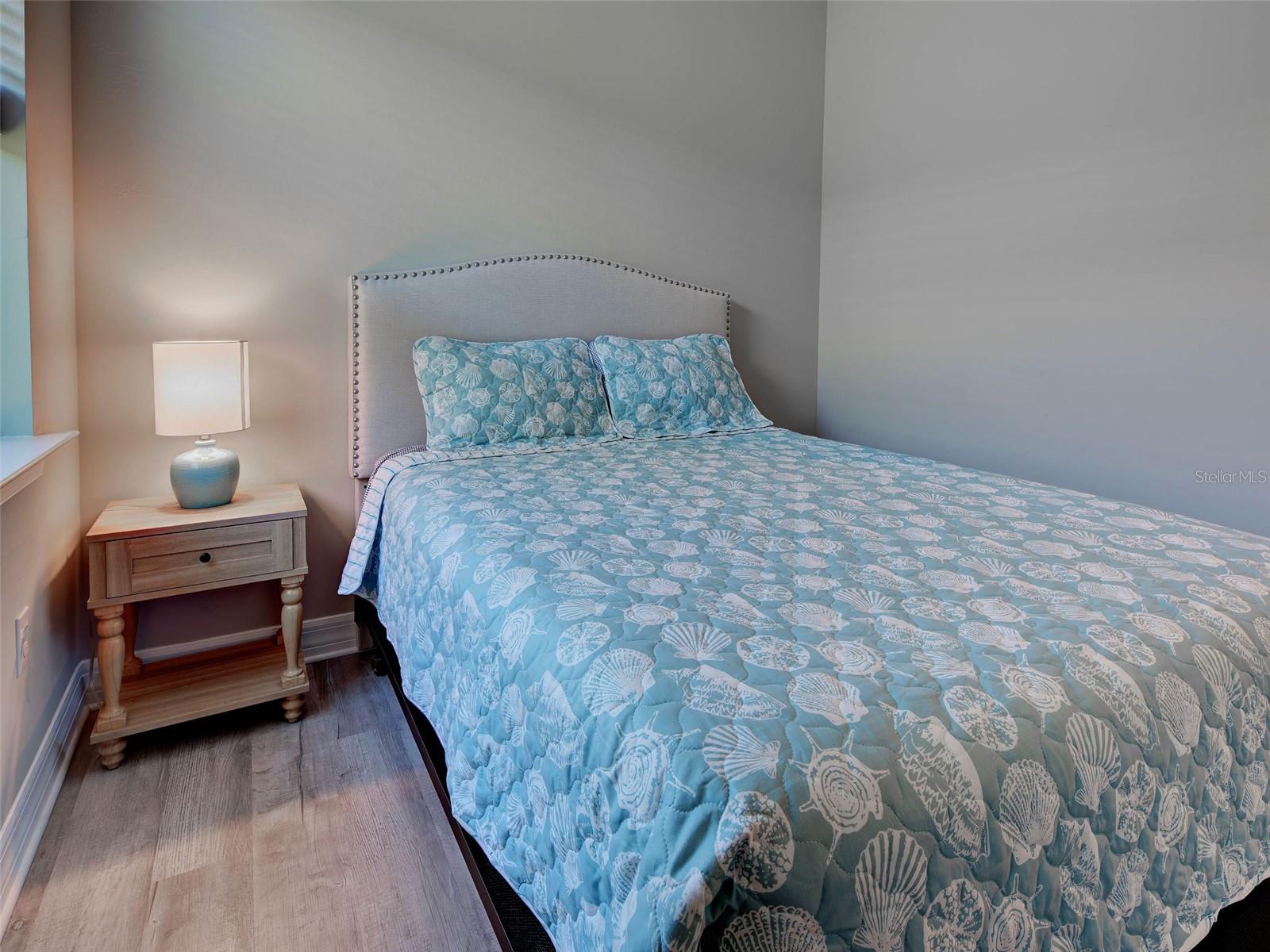 ISLANDWALK/THE WEST VLGS PH 6 - Residential