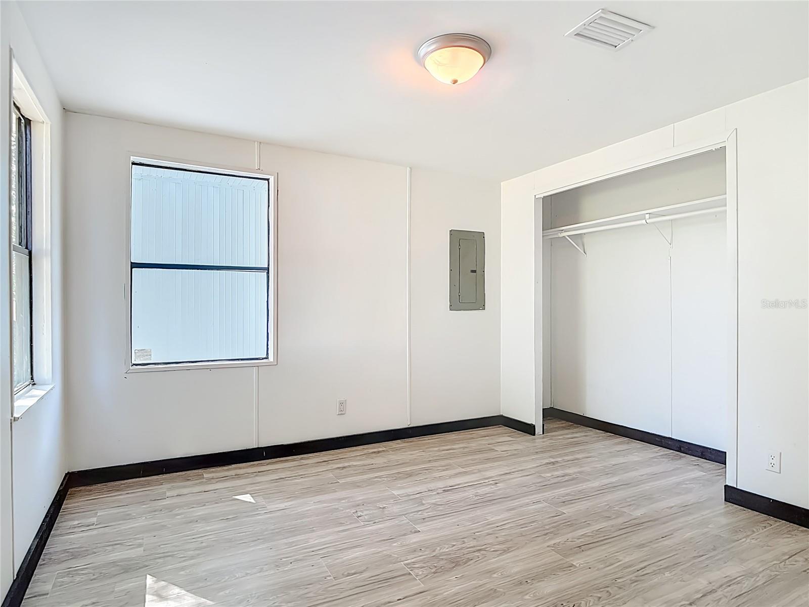 BUSINESS SEC HOLLY HILL HEIGHTS - Residential
