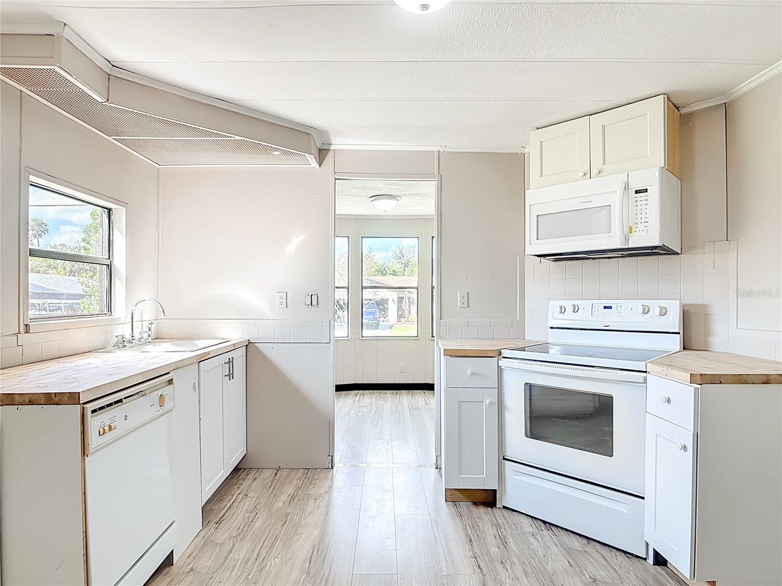 BUSINESS SEC HOLLY HILL HEIGHTS - Residential