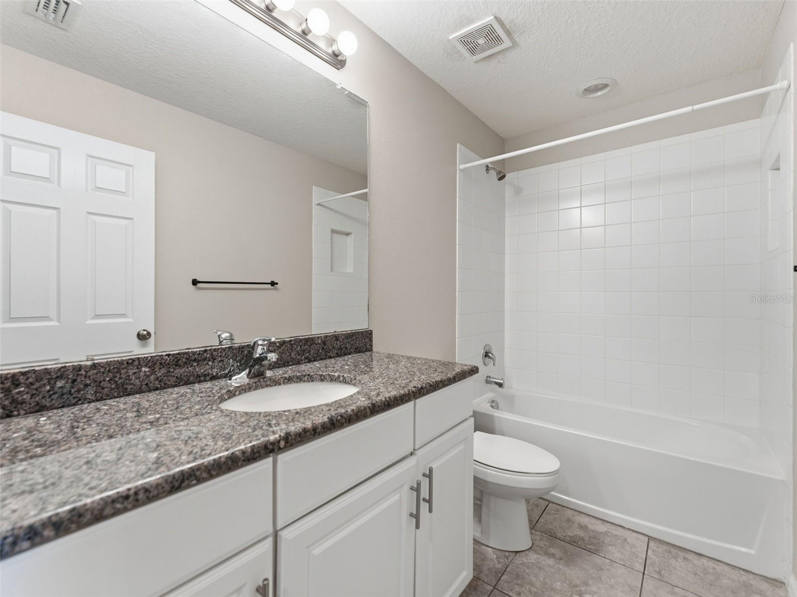 OAK CRK PRCL 8 PH II - Residential