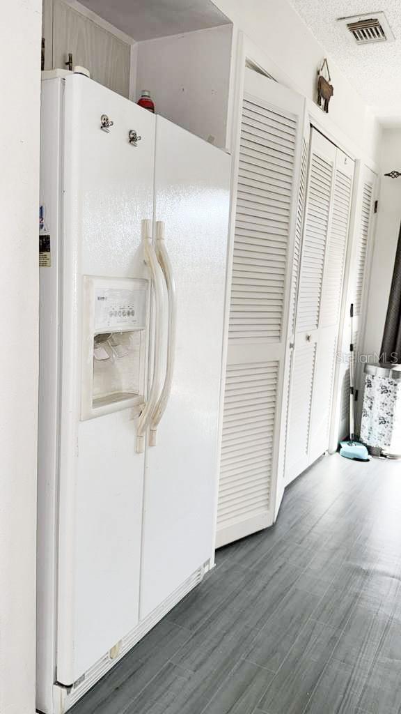 BEACON WOODS WEDGEWOOD CONDO - Residential