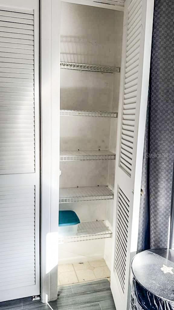 BEACON WOODS WEDGEWOOD CONDO - Residential
