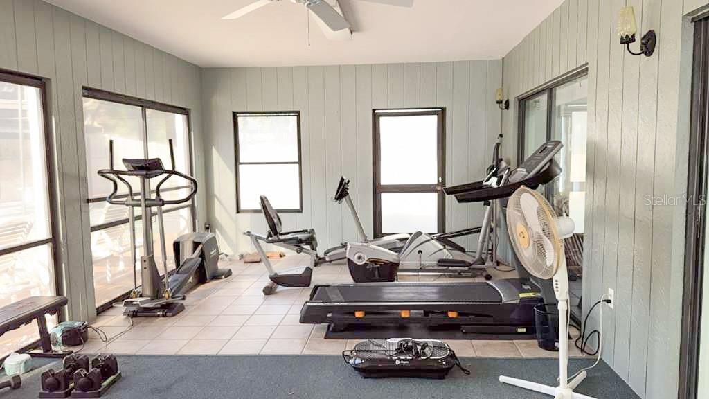 BEACON WOODS WEDGEWOOD CONDO - Residential