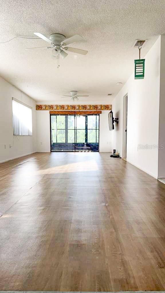 BEACON WOODS WEDGEWOOD CONDO - Residential