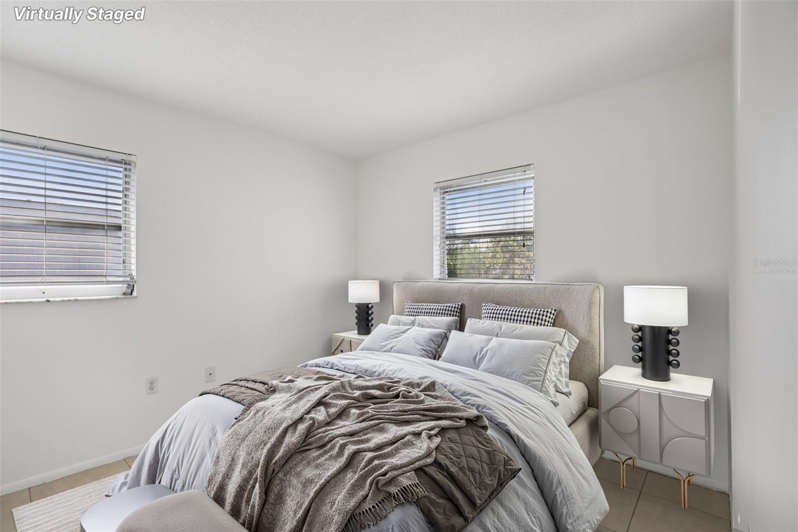 VENICE GARDENS - Residential