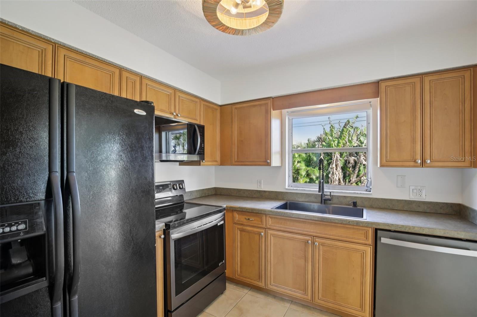 VENICE GARDENS - Residential