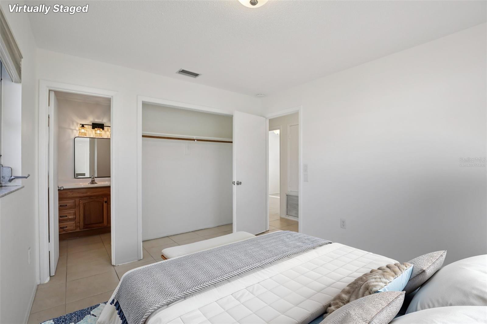 VENICE GARDENS - Residential