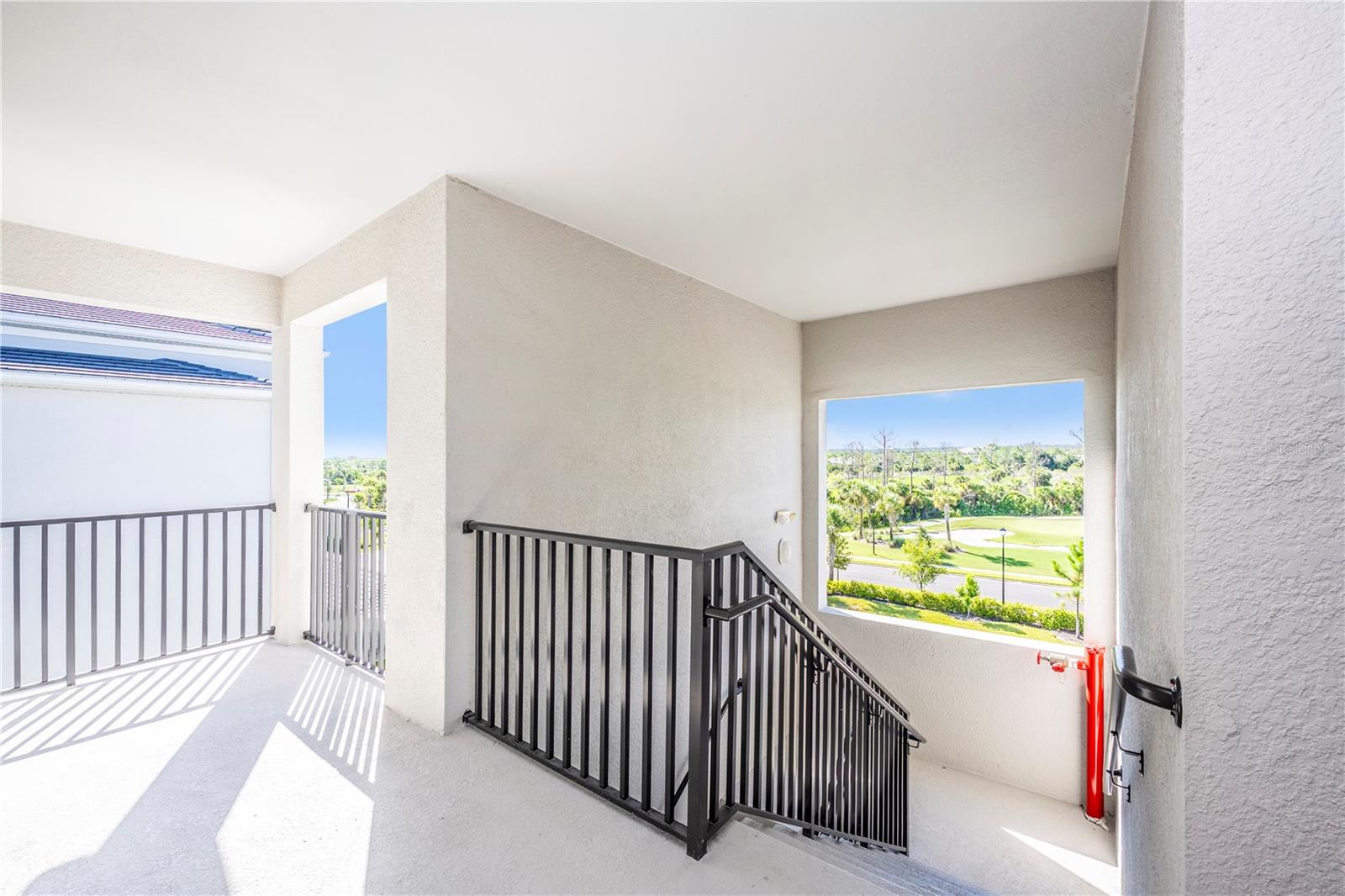 WELLEN PARK GOLF & COUNTRY CLUB - Residential Lease