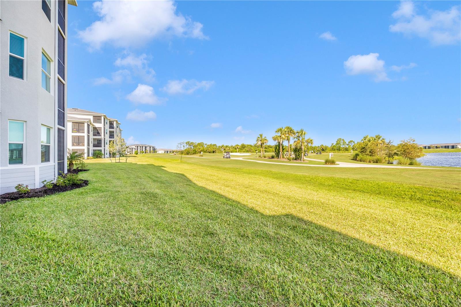 WELLEN PARK GOLF & COUNTRY CLUB - Residential Lease