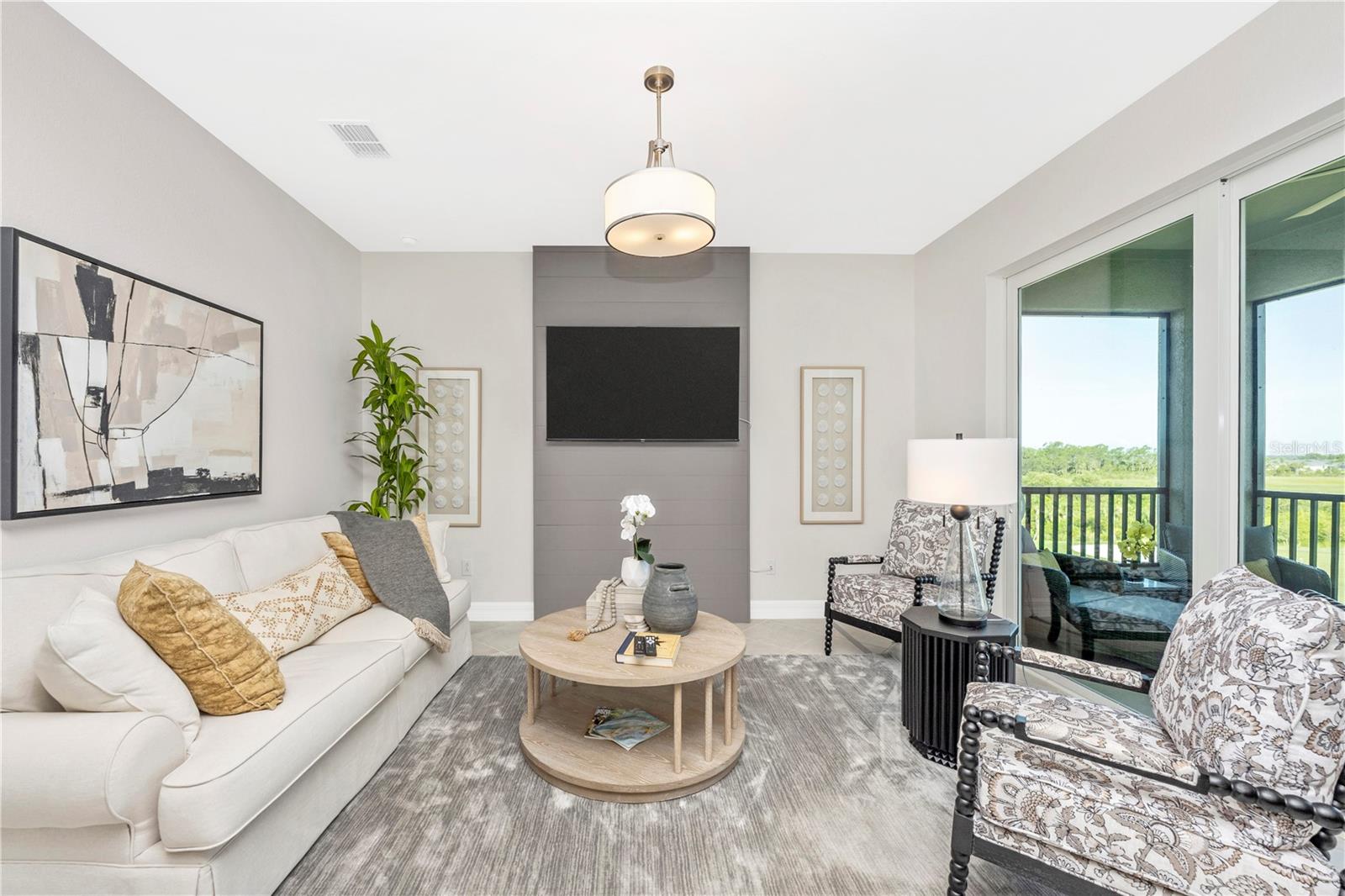WELLEN PARK GOLF & COUNTRY CLUB - Residential Lease