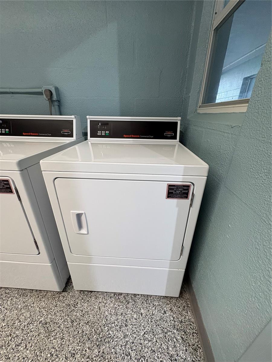 SYLVETTE CONDO - Residential