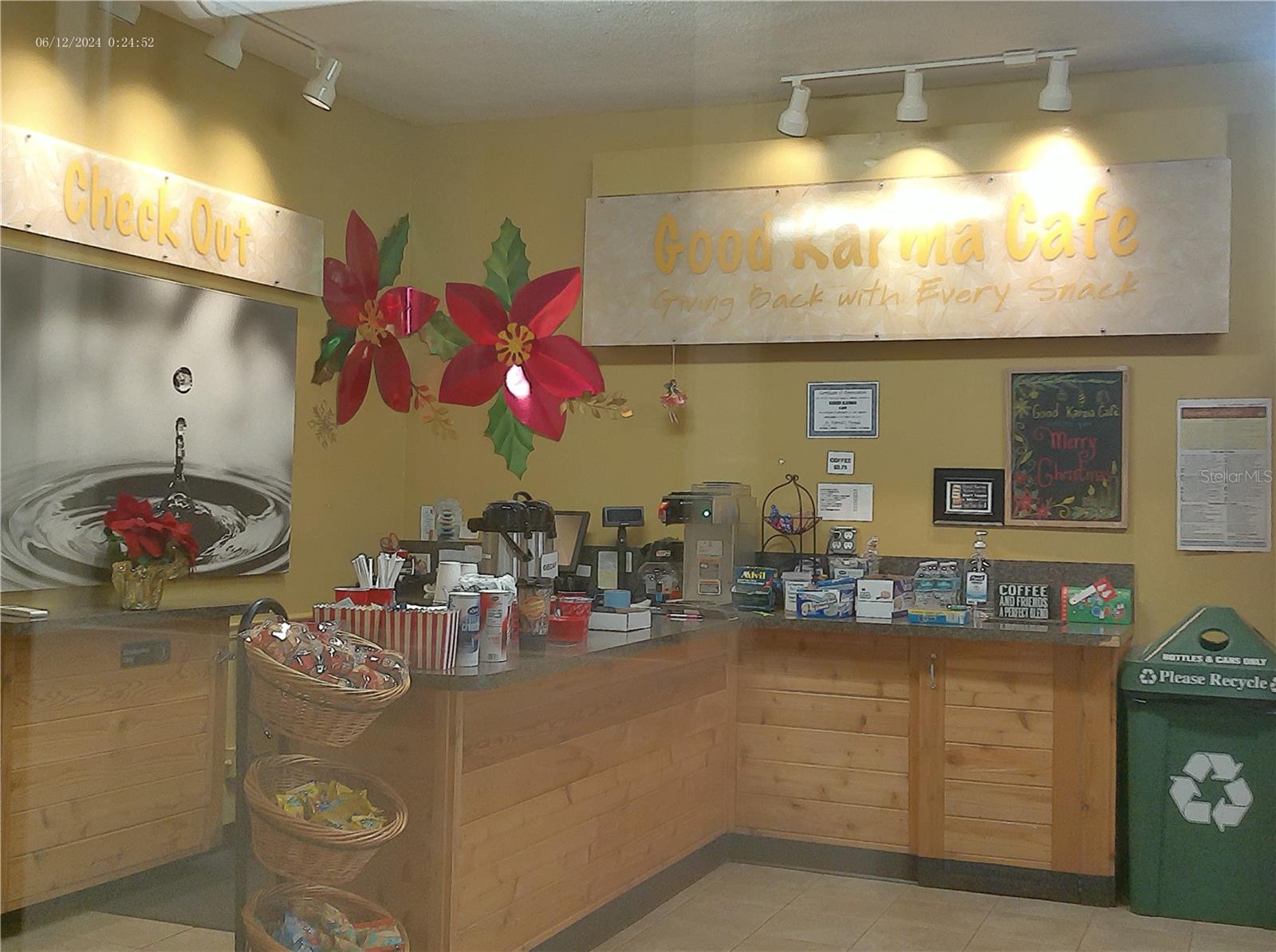 ON TOP OF THE WORLD - Residential