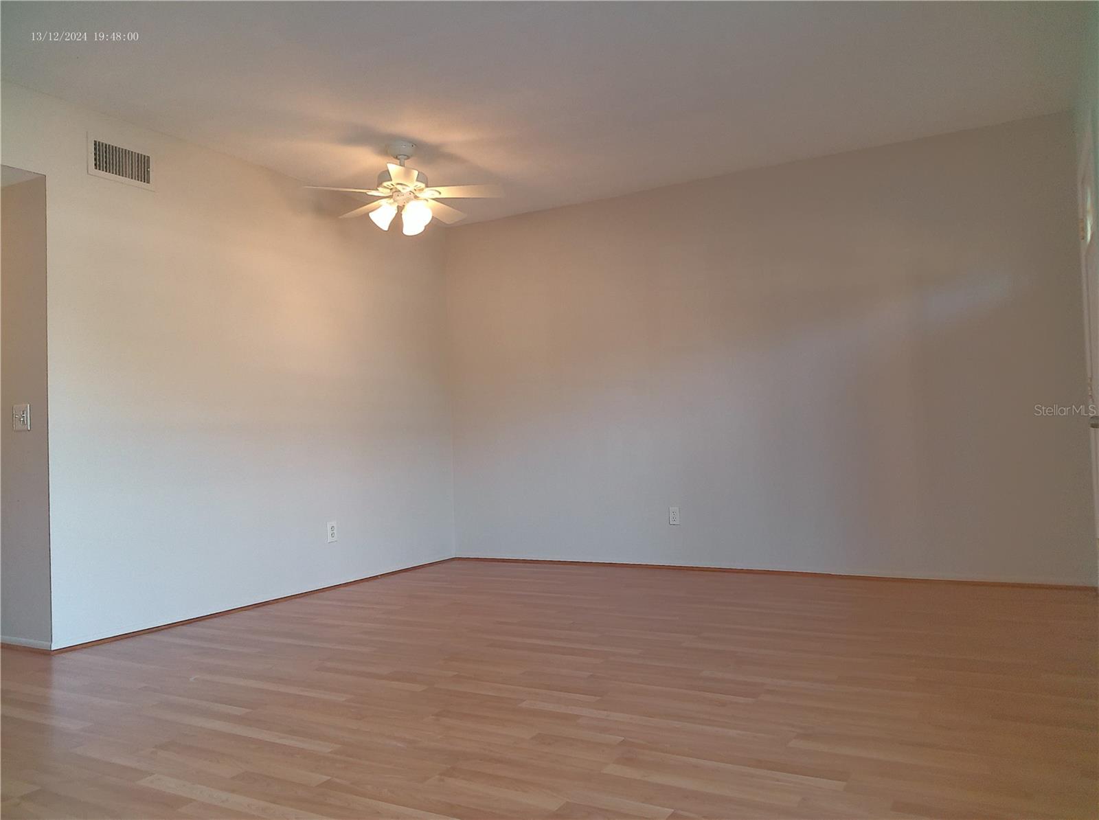 ON TOP OF THE WORLD - Residential