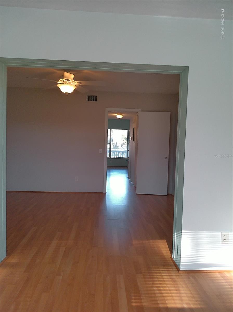 ON TOP OF THE WORLD - Residential