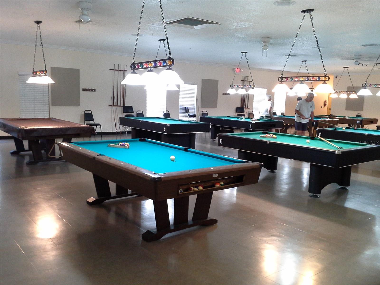 ON TOP OF THE WORLD - Residential