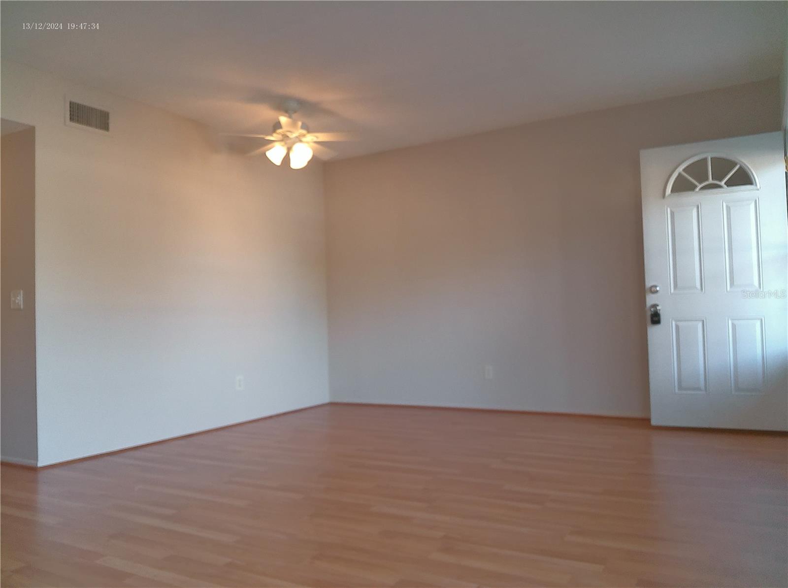 ON TOP OF THE WORLD - Residential