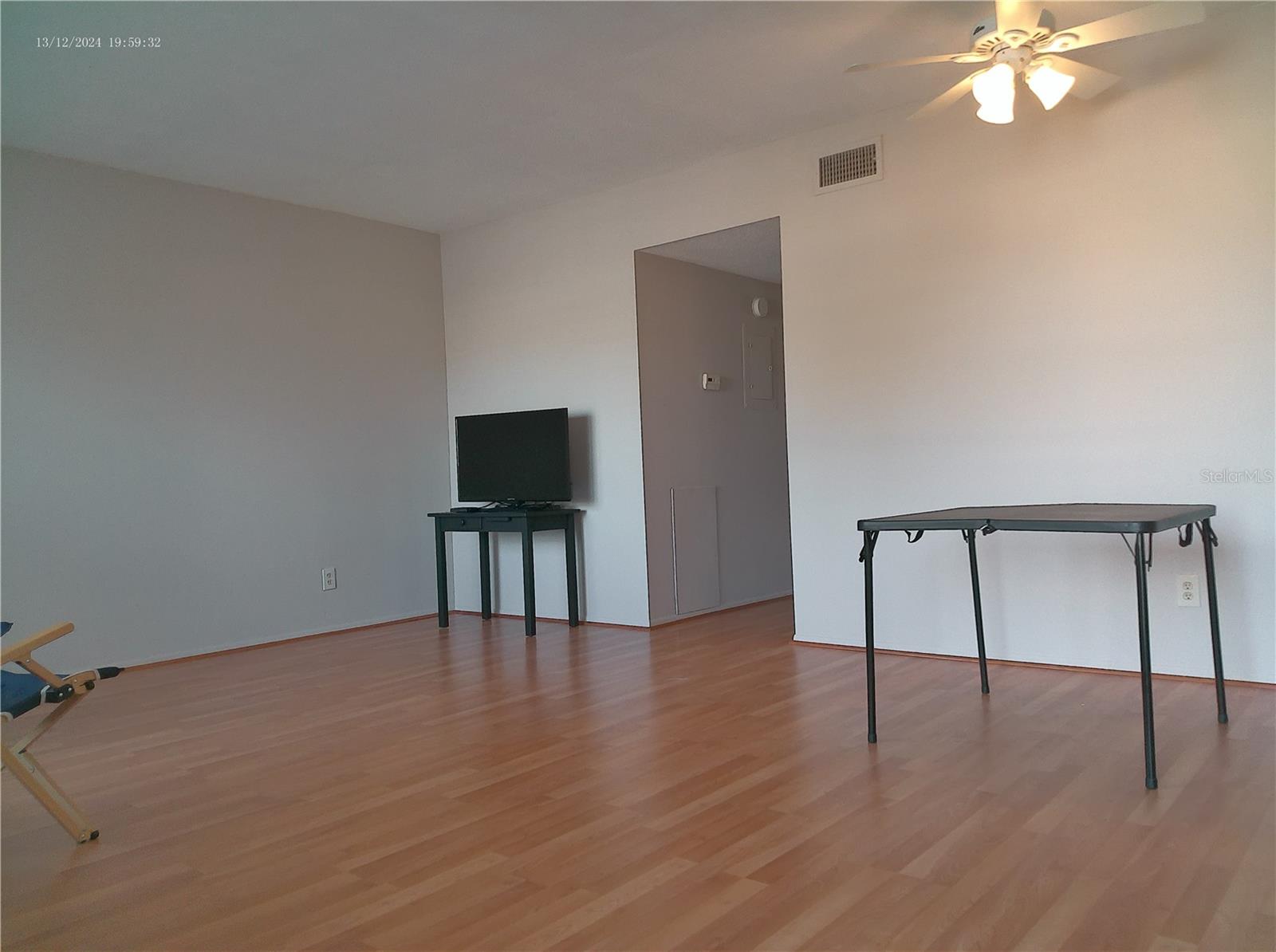 ON TOP OF THE WORLD - Residential