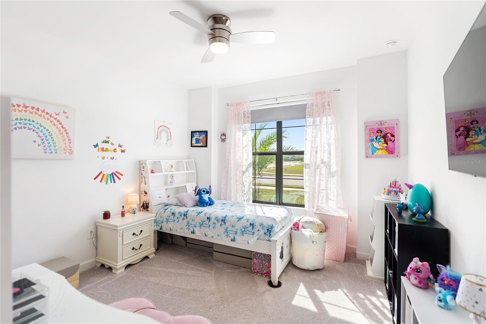 LORRAINE LAKES - Residential