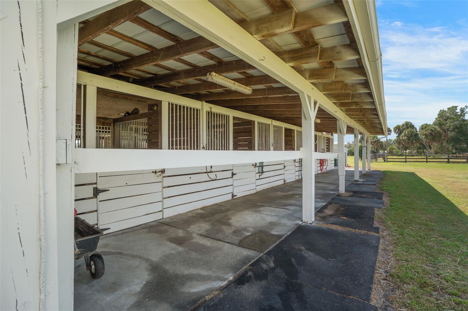 NORTH VENICE FARMS - Land