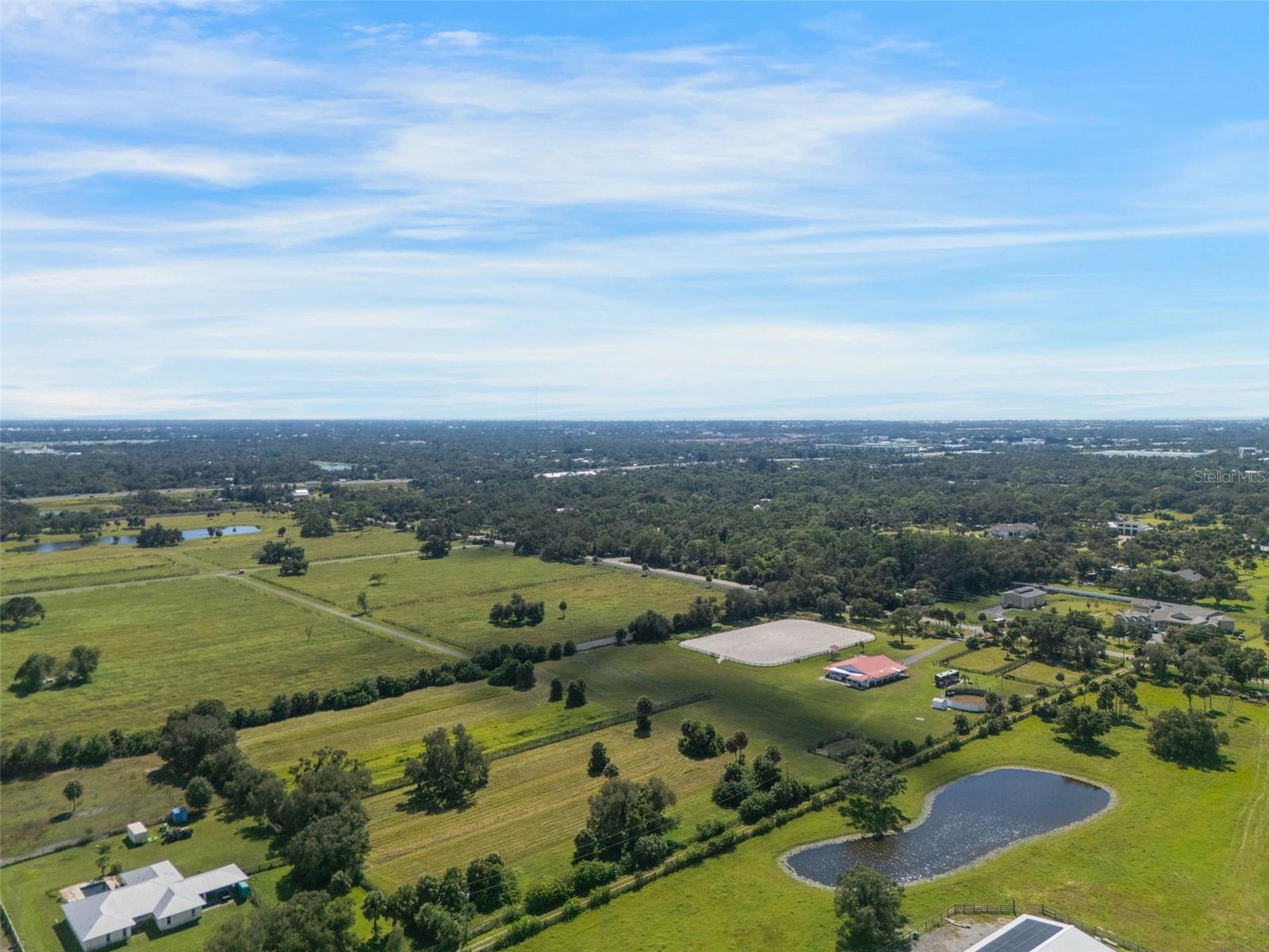 NORTH VENICE FARMS - Land